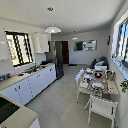 Appartamento Bright Coastal Penthouse With Huge Terrace Overlooking The Sea- Ghadira *