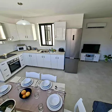 Appartamento Bright Coastal Penthouse With Huge Terrace Overlooking The Sea- Ghadira *