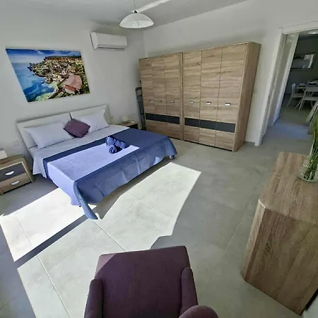 Bright Coastal Penthouse With Huge Terrace Overlooking The Sea- Ghadira Mellieħa
