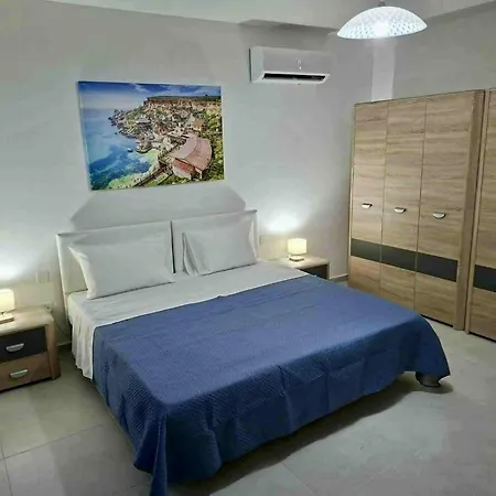 Bright Coastal Penthouse With Huge Terrace Overlooking The Sea- Ghadira Mellieħa